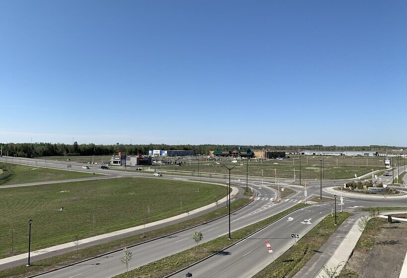 ホテル Wingate By Wyndham Kanata West Ottawa