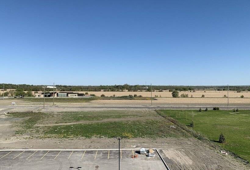 ホテル Wingate By Wyndham Kanata West Ottawa