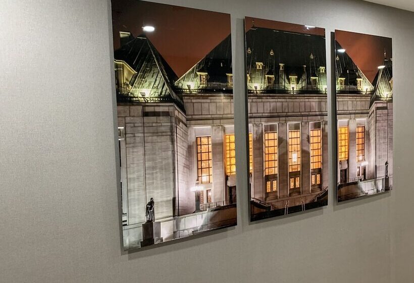 ホテル Wingate By Wyndham Kanata West Ottawa