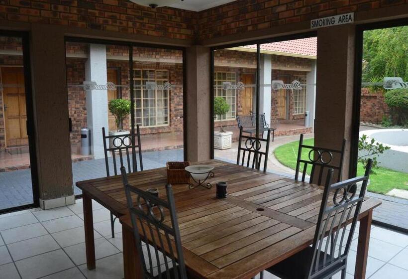 膳宿费 Dara@medi Lodge