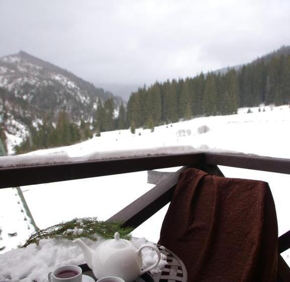 پانسیون Nicole