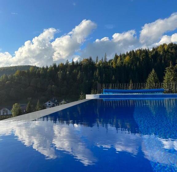 پانسیون Nicole