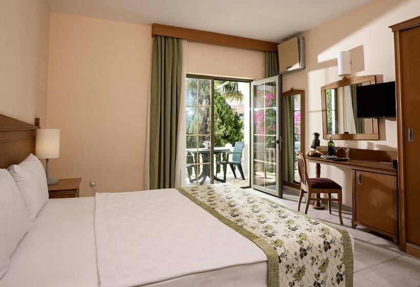 منتجع Anadolu Hotels Didim Club