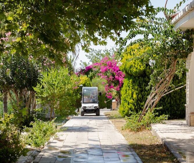 منتجع Anadolu Hotels Didim Club