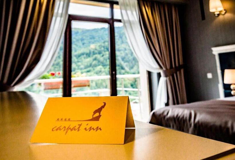 استراحتگاه Carpat Inn