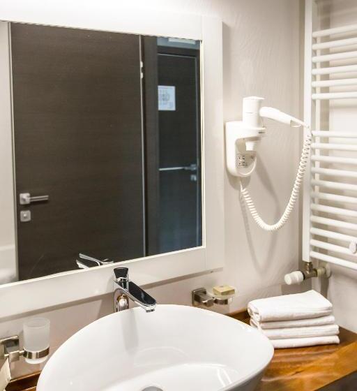 אתר נופש Carpat Inn