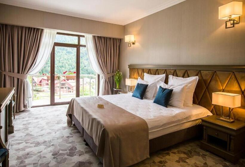 אתר נופש Carpat Inn