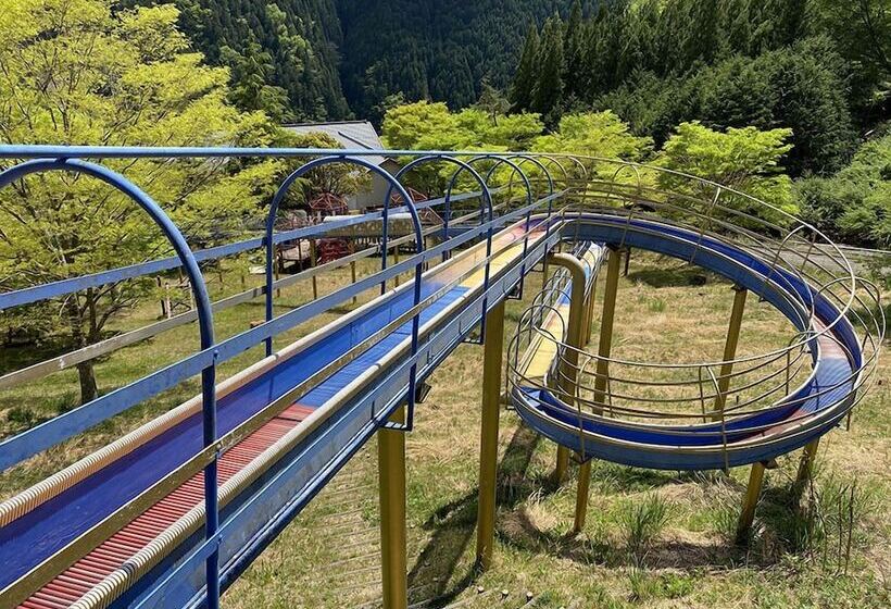 Riverside Hostel B&b – Hostel