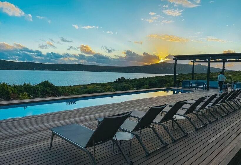 The Shark Bay Boutique Hotel & Spa