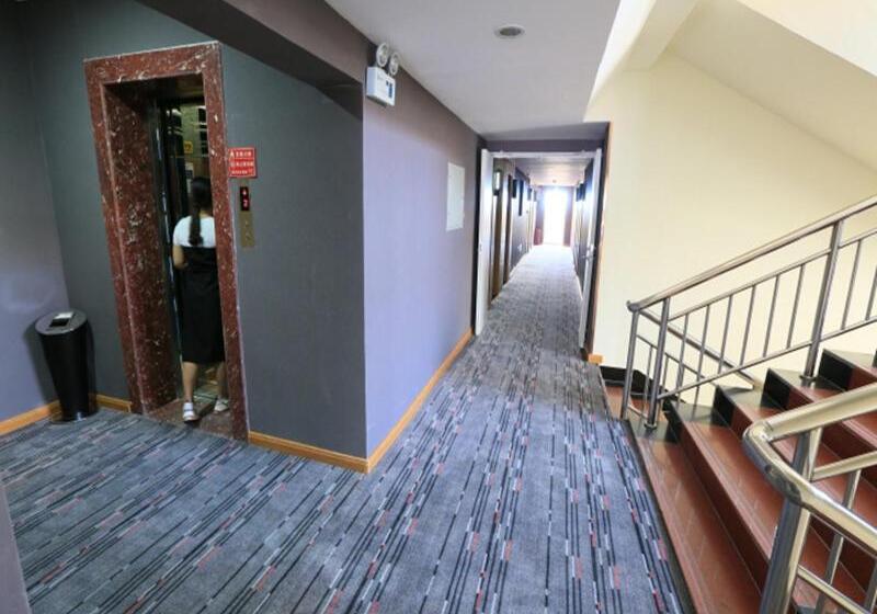 Thank Inn Chain Hotel Gansu Jiuquan Suzhou District Bell And Drum Tower