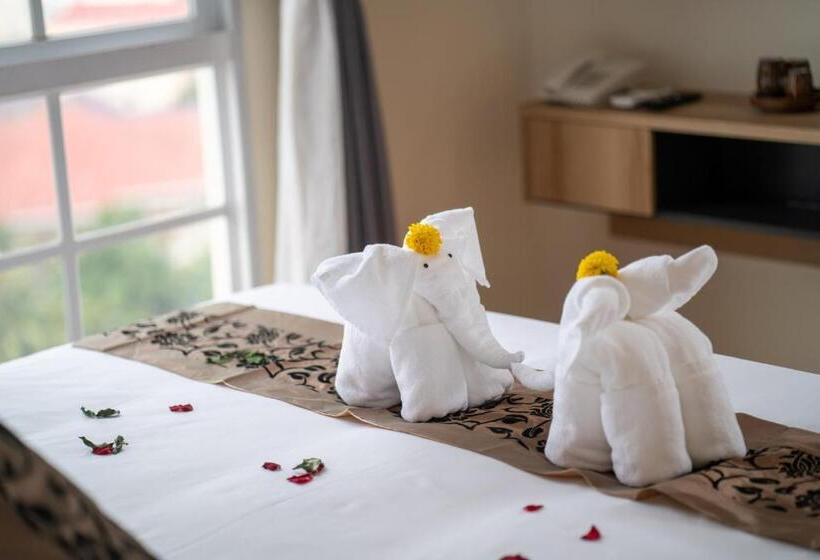 Tk View Hotel & Apartment