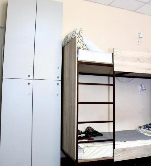 هاستل адмирал хостел