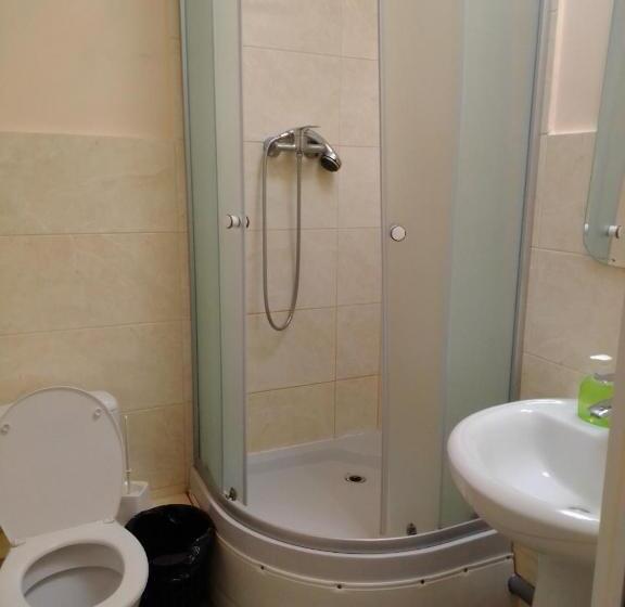 هاستل адмирал хостел