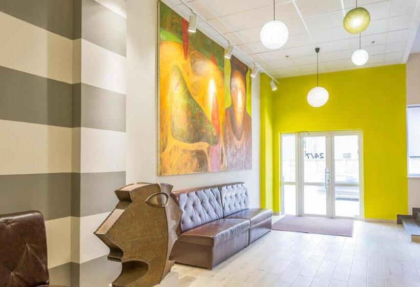 هاستل Art хостел готель адреналін