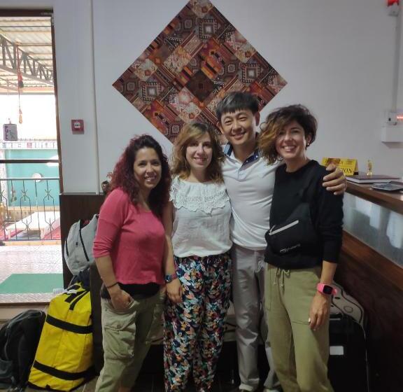 فندق صغير Besqala