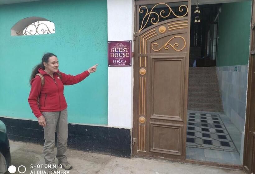 فندق صغير Besqala
