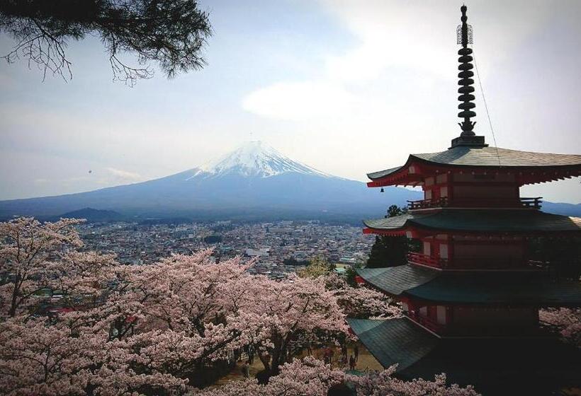 تختخواب و صبحانه Kakureyado Fujikawaguchiko