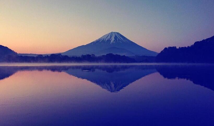 تختخواب و صبحانه Kakureyado Fujikawaguchiko