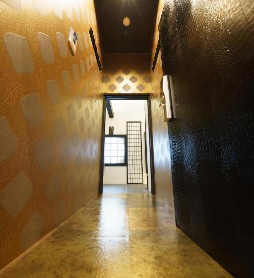 تختخواب و صبحانه Kakureyado Fujikawaguchiko