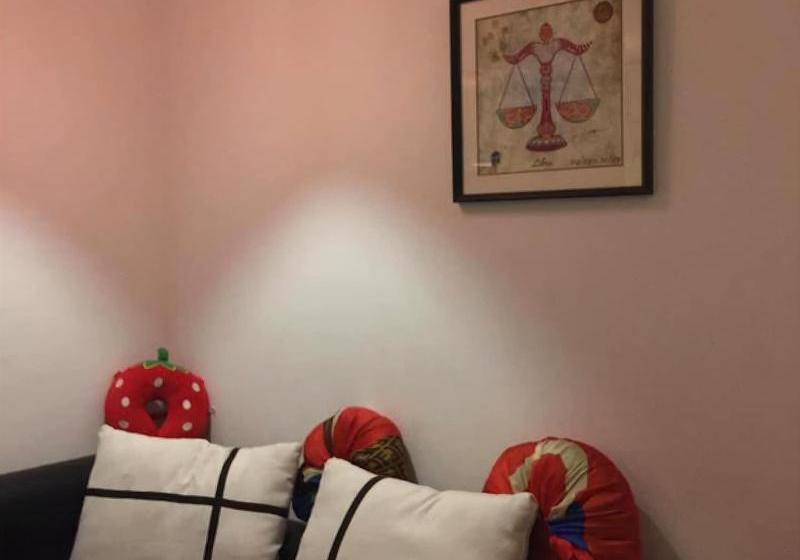 تختخواب و صبحانه Nup Saigon Homestay