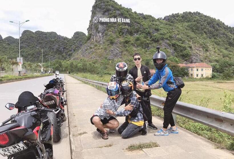 تختخواب و صبحانه Peaceful House Hostel