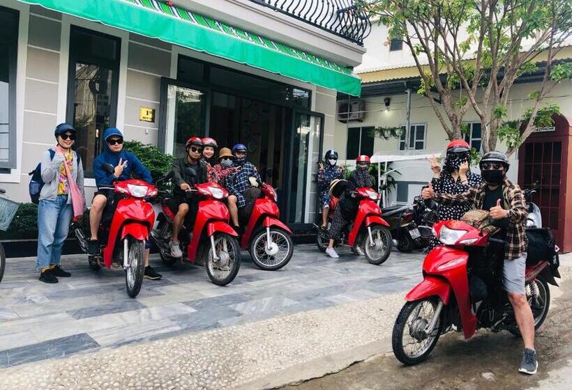 تختخواب و صبحانه Peaceful House Hostel