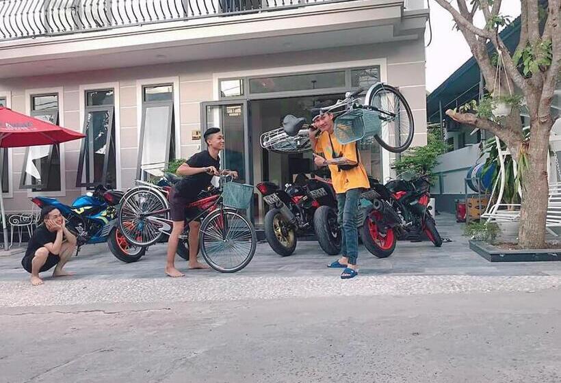 تختخواب و صبحانه Peaceful House Hostel