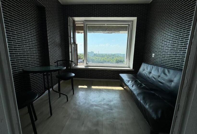 هتل готель на автовокзалі