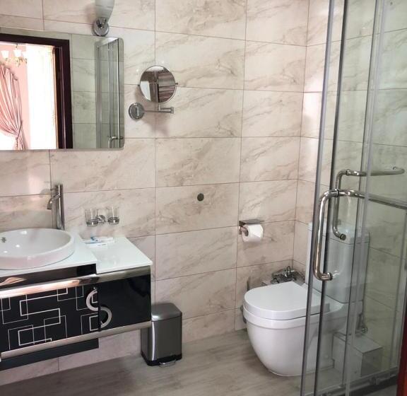 هتل старый бастион