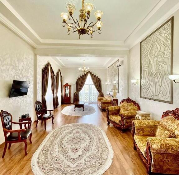 هتل старый бастион