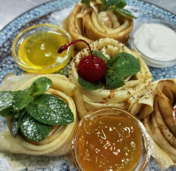 هتل старый бастион