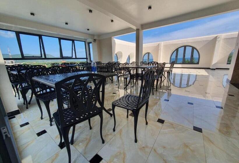 هتل Con Son Blue Sea