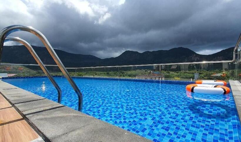 هتل Con Son Blue Sea