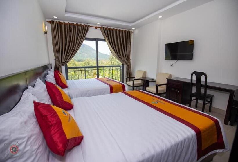 هتل Con Son Blue Sea