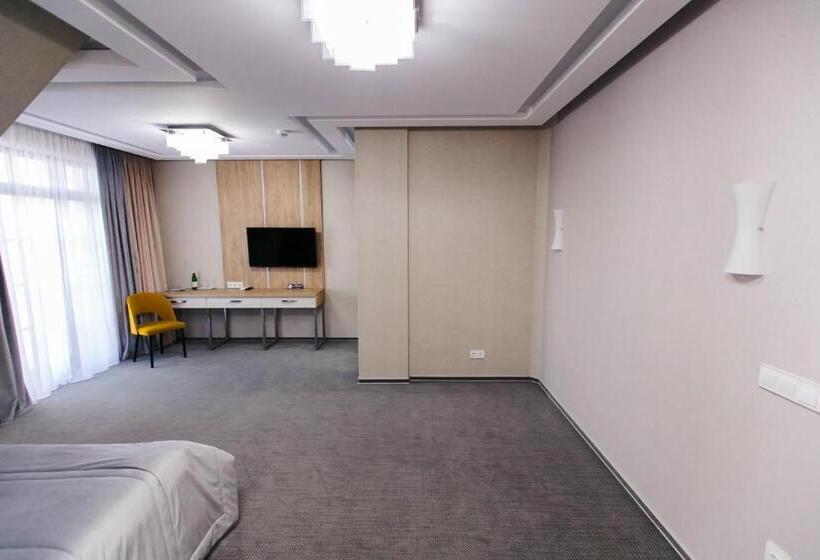 فندق Cruce De Gustos