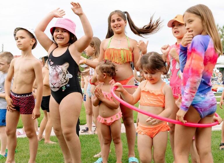 هتل Cruce De Gustos