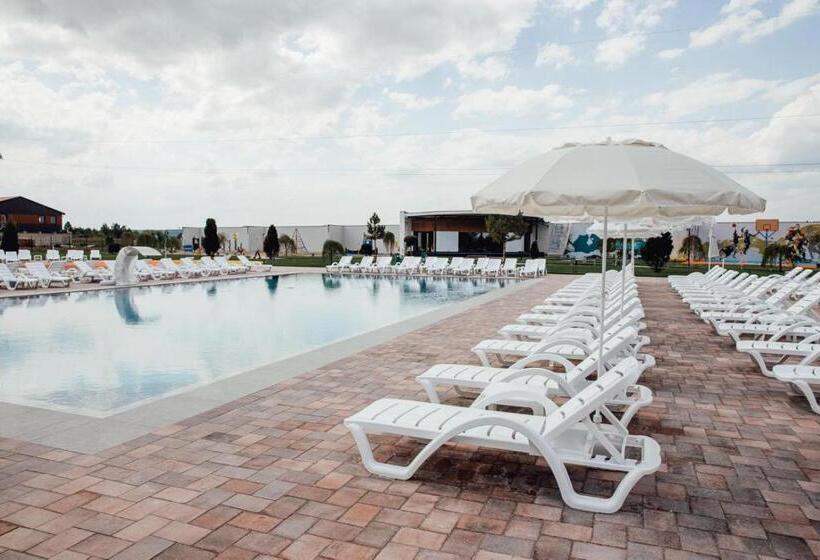 هتل Cruce De Gustos