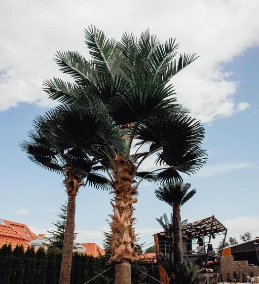 هتل Cruce De Gustos