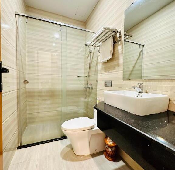 هتل Khách Sạn Ngọc Thành 2