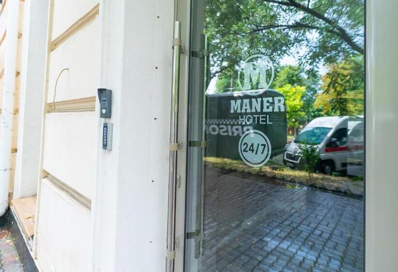 هتل Maner