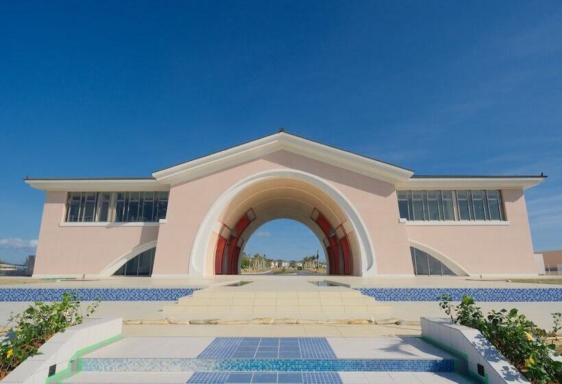 فندق Miyakojima Kurima Resort Seawood