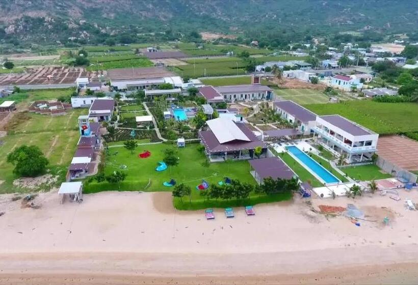 هتل Sorrento Beach Club & Kite Village