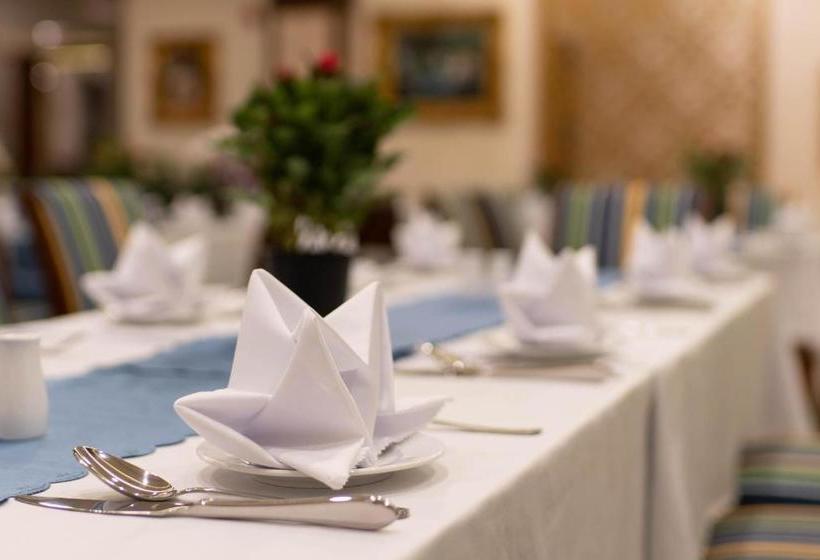 هتل Sun And Sea Leisure