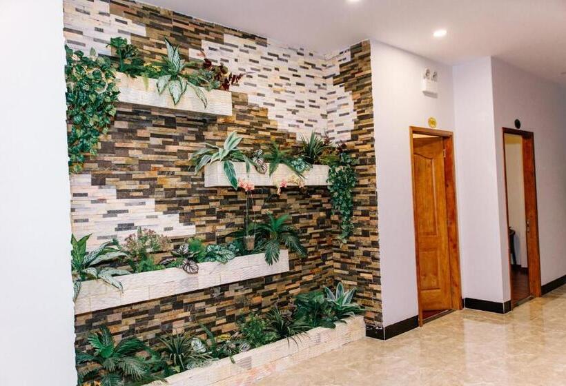 هتل Tre Việt Tuy Hòa