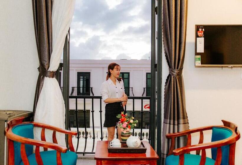 هتل Tre Việt Tuy Hòa