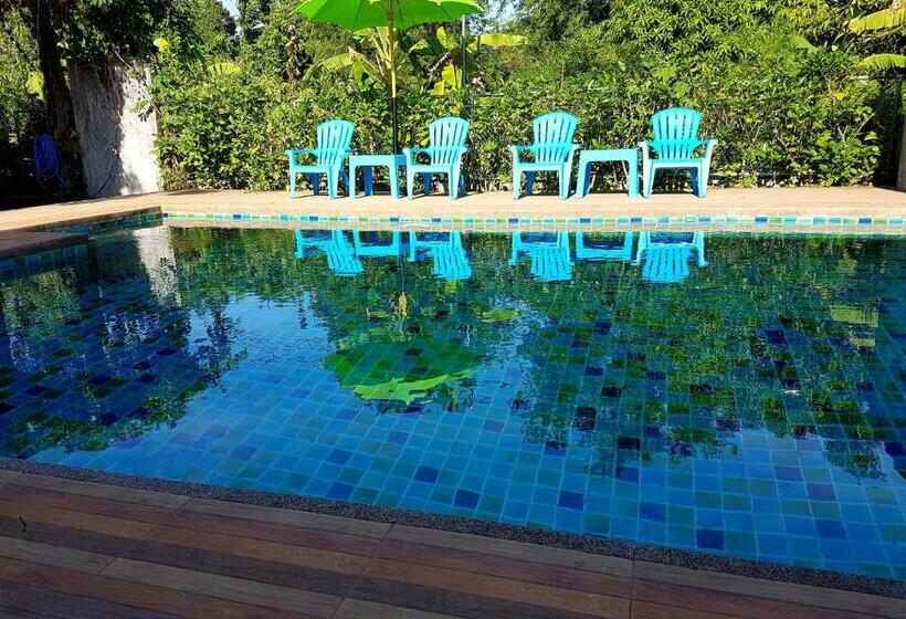 Nawiengkae Riverview Resort