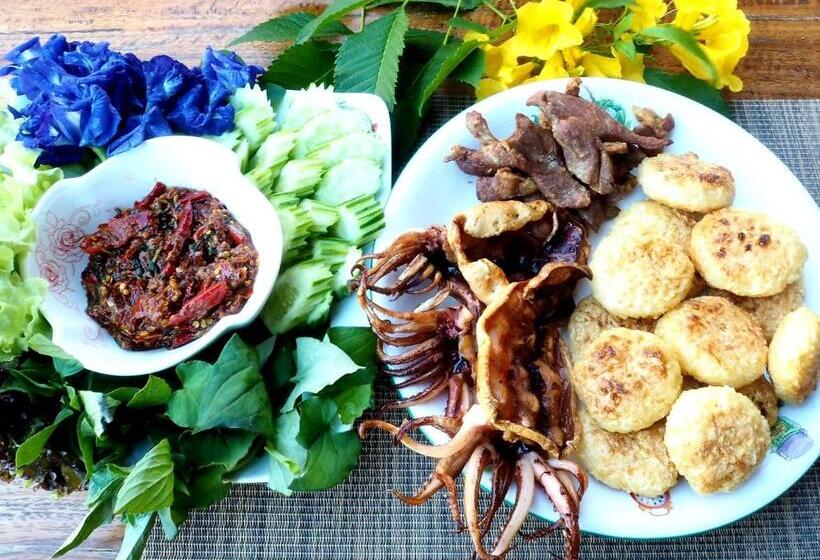 Nawiengkae Riverview Resort