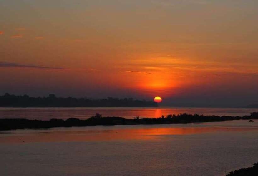 Nawiengkae Riverview Resort