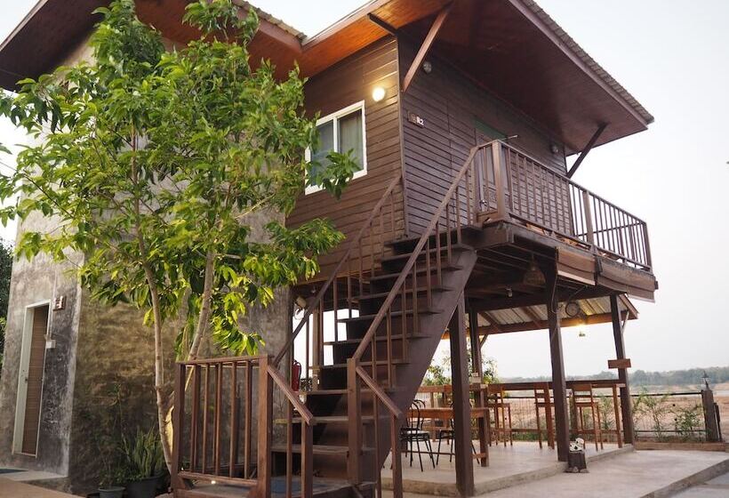 Nawiengkae Riverview Resort