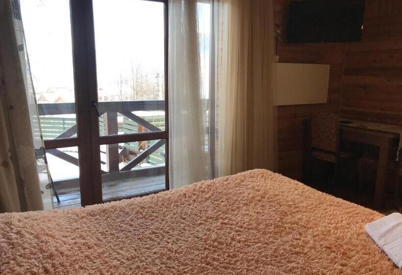 پانسیون 4 Cезони